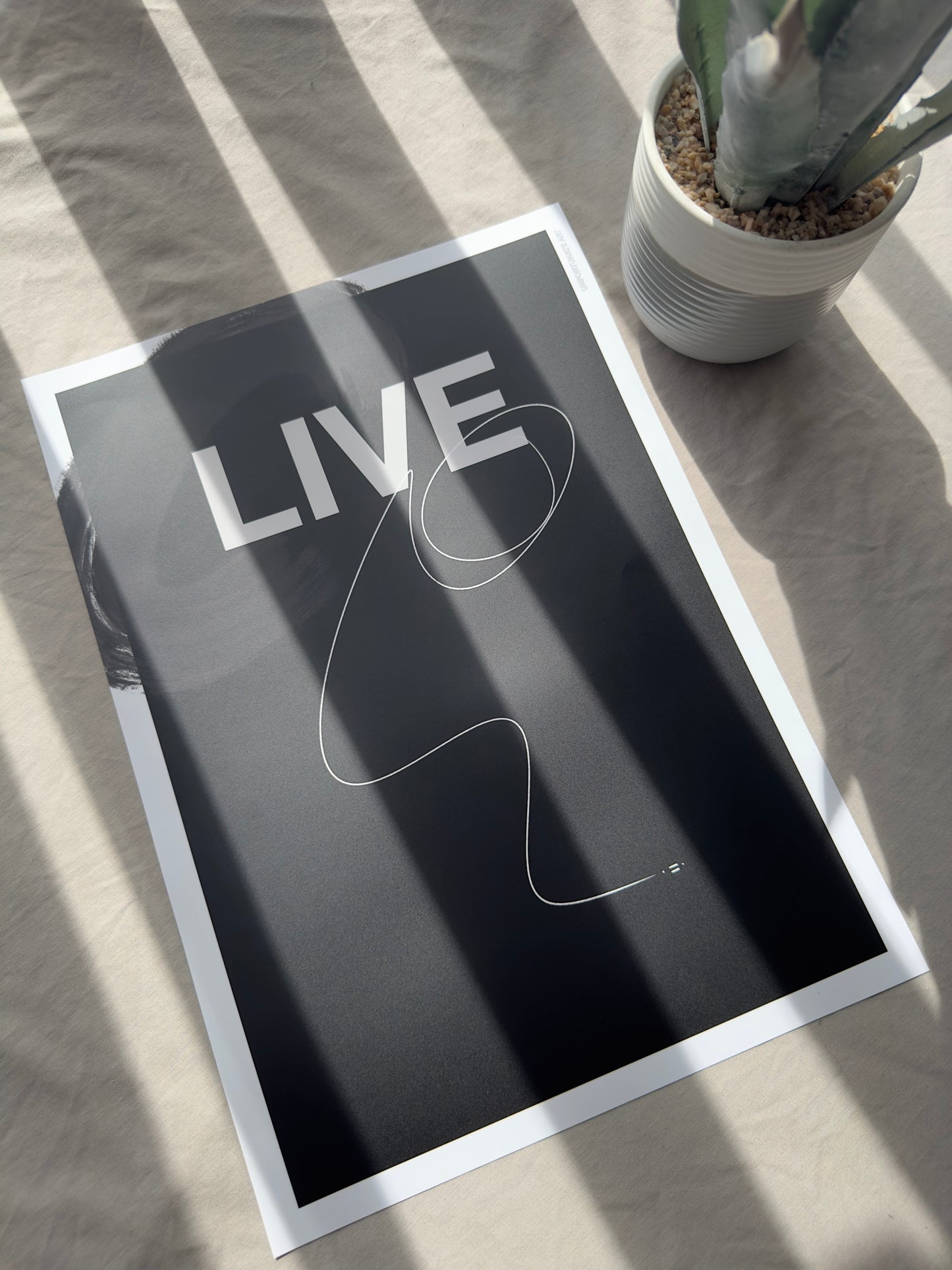 LIVE Print - Black Edition.